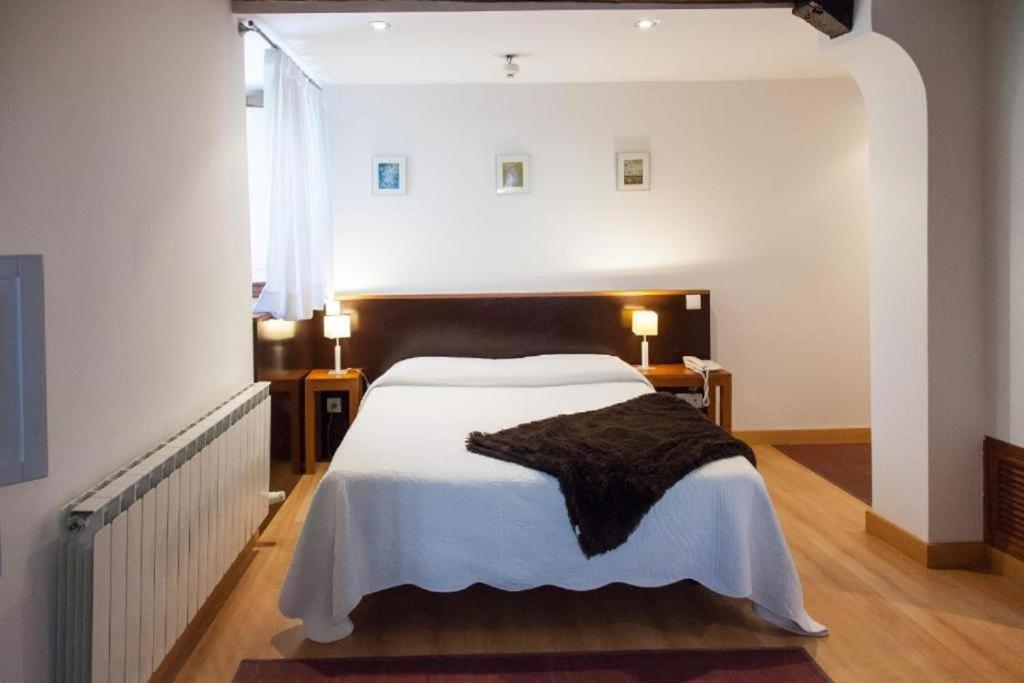 Gastro Hotel La Giraldilla Liérganes Quarto foto